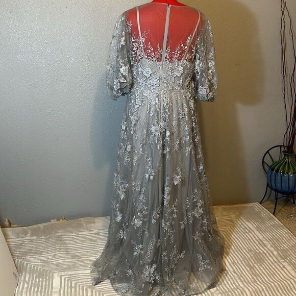 NEW Mac Duggal women’s embroidered illusion high neck puff sleeve dress size 16 - Picture 8 of 14